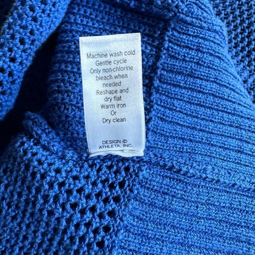 Athleta Full Zip Sweater in blue, women’s size medium. - Picture 5 of 5